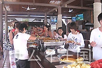 タイ料理のビュッフェランチ